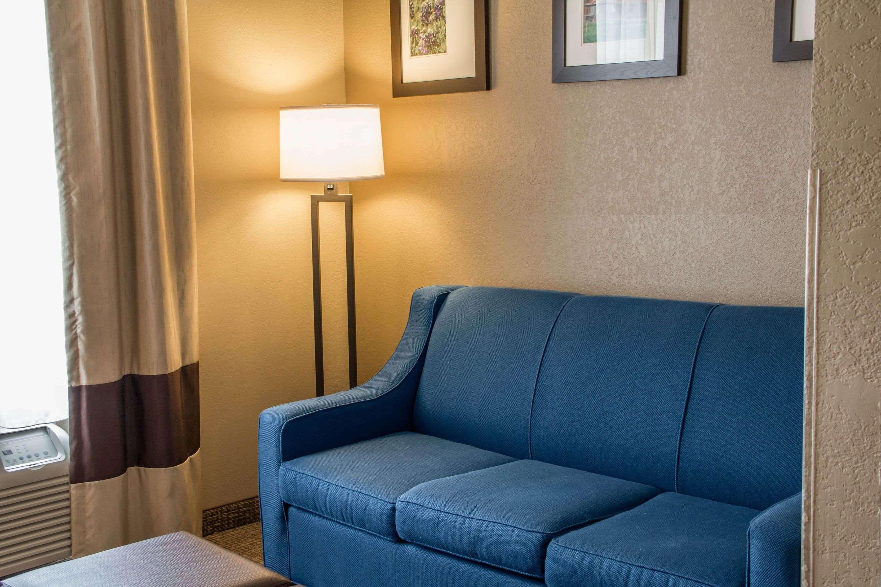 Comfort Suites Нью-Браунфелс Екстер'єр фото